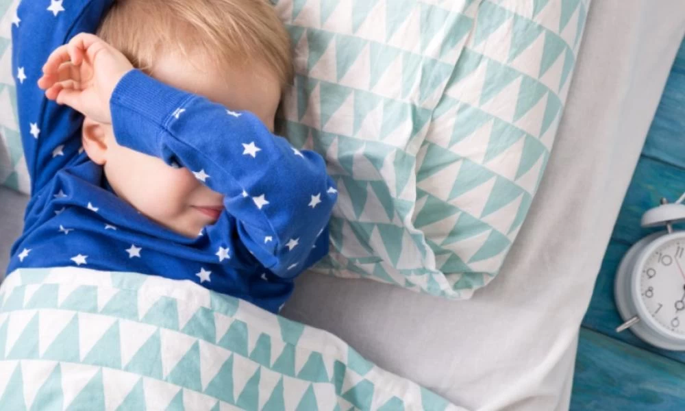 Πώς διαμορφώνονται οι ανάγκες ύπνου του παιδιού ανά ηλικία